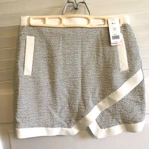 Banana Republic black/grey/white mini skirt